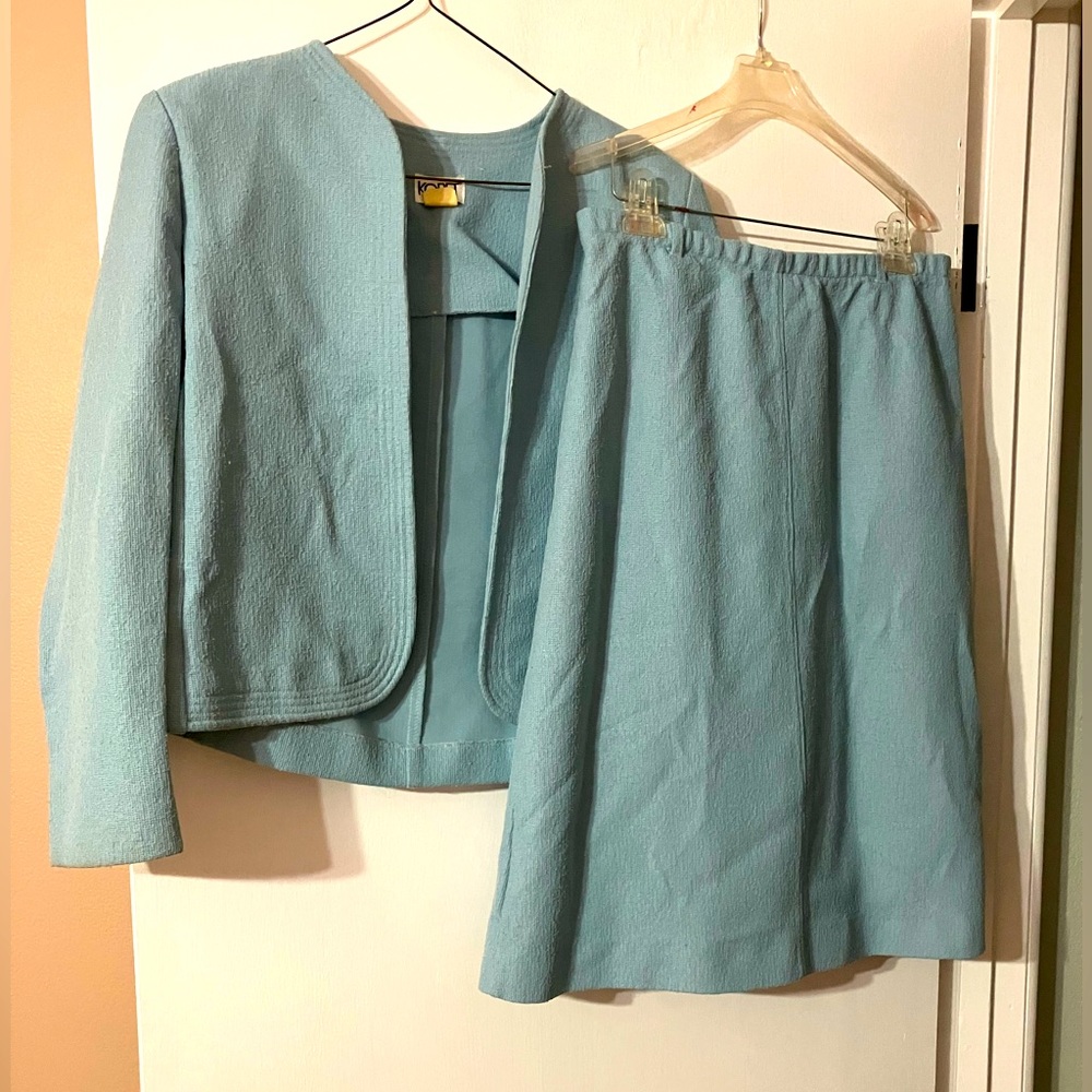 Vintage KORET suit powder blue